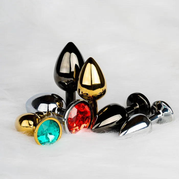 Shots Toys Anal Metal Butt Plug with Red Crystal Heart Ouch Ruby L golden